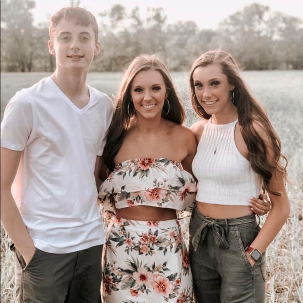 Meet your Posher, Suzanne